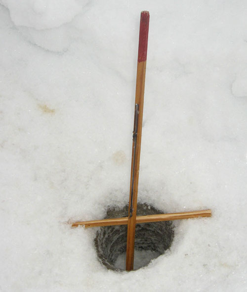 Крест - снасть для зимней рыбалки